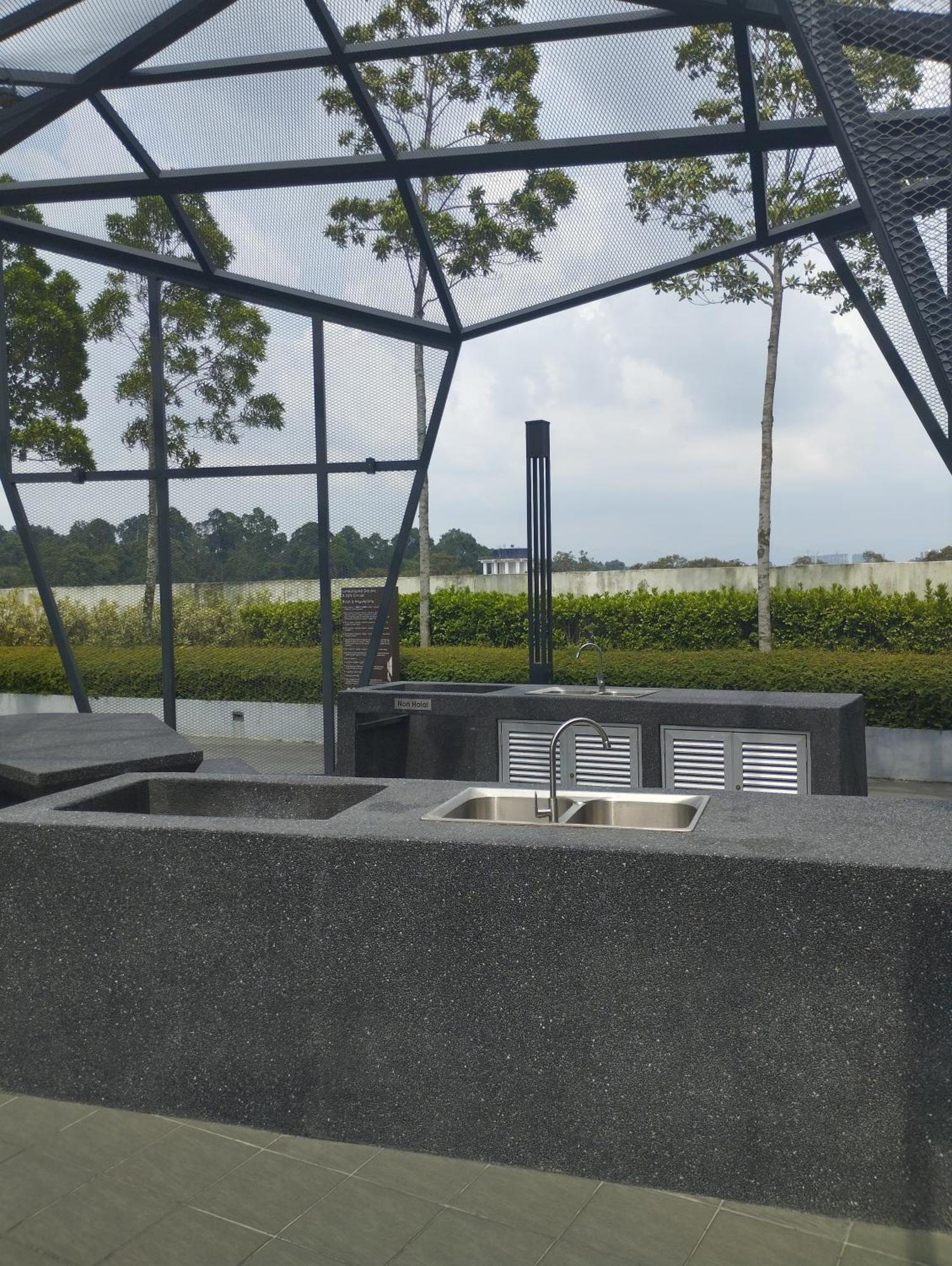 Cozy Luxe Condo In Southville City Bangi Exterior photo